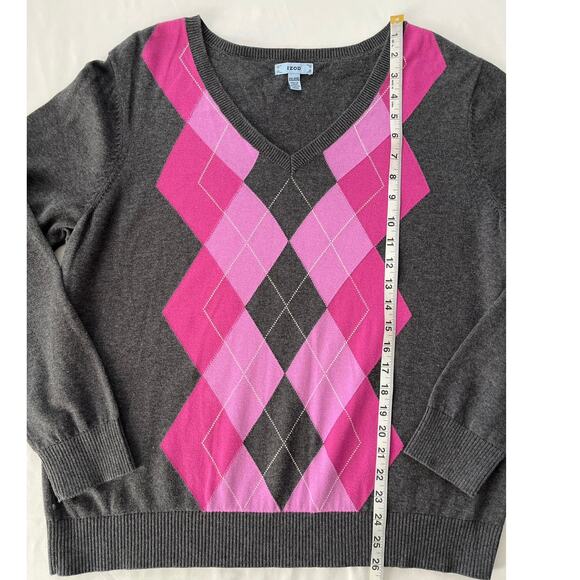 Izod Argyle Womens Sweater Size XXL Gray Pink Vneck Work Preppy Dark Academia - Picture 9 of 13